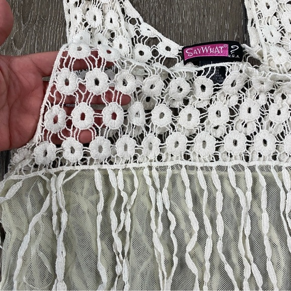 SAY WHAT? Floral Boho Crochet Lace Fringe Sheer Sleeveless Tank Size Large y2k - Picture 3 of 5
